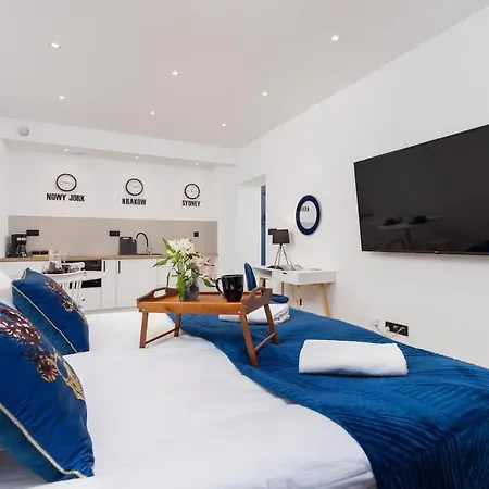 Cracow Starowislna By Renters * Kraków