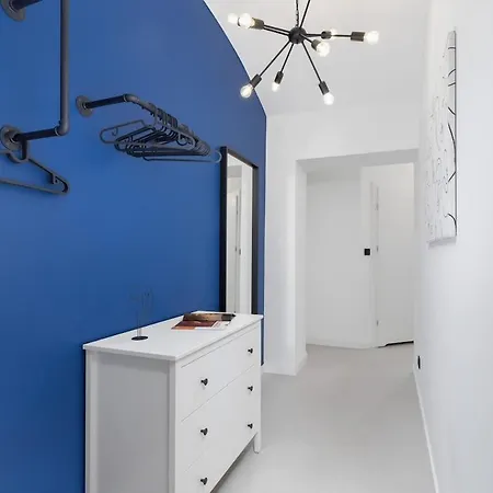 Cracow Starowislna By Renters Kraków
