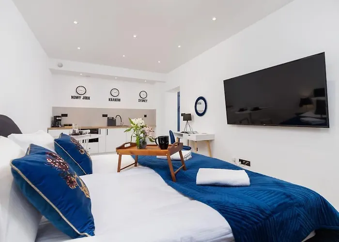 Cracow Starowislna By Renters * Kraków